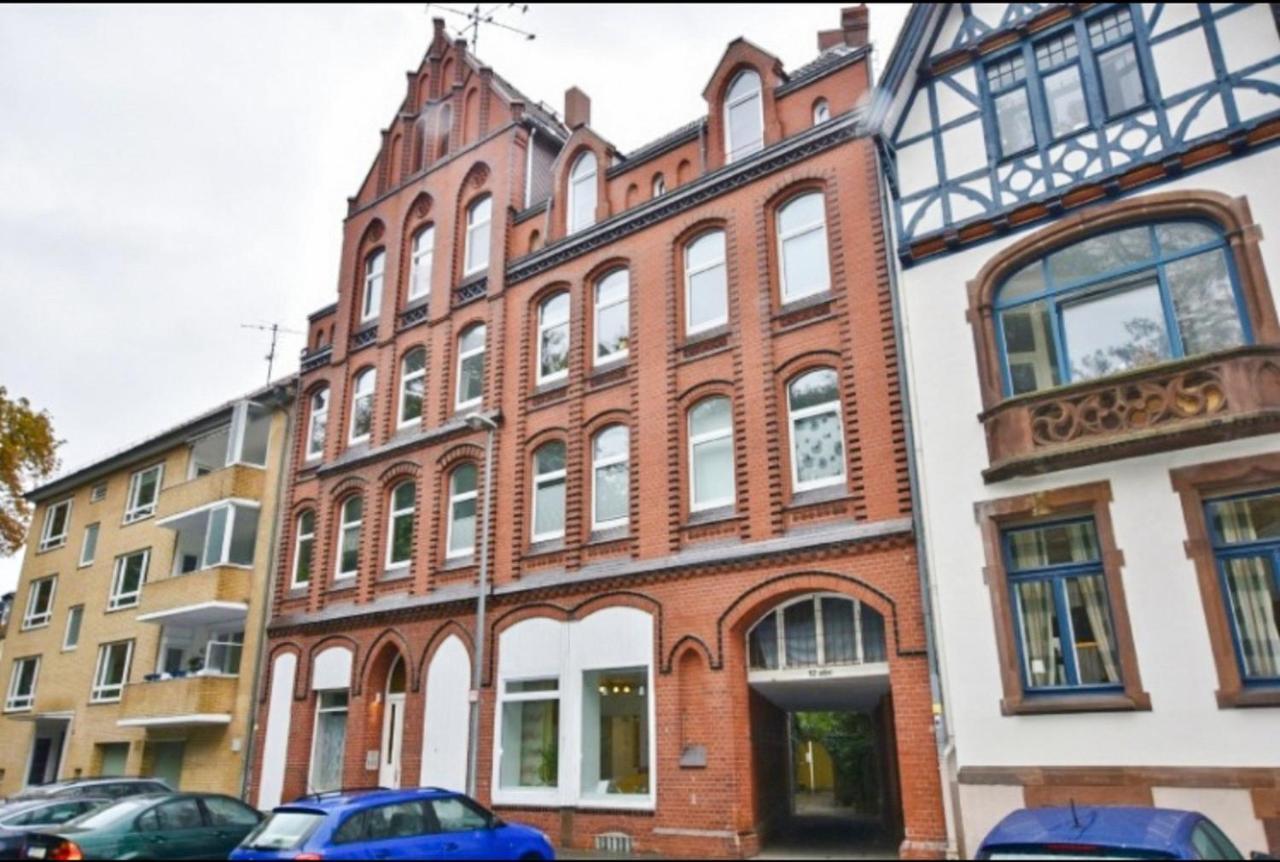 Schoene Wohnung Fuer 4 Gaeste An Der Eilenriede Mit Kostenlosen Parkplaetzen Hannover Exterior photo