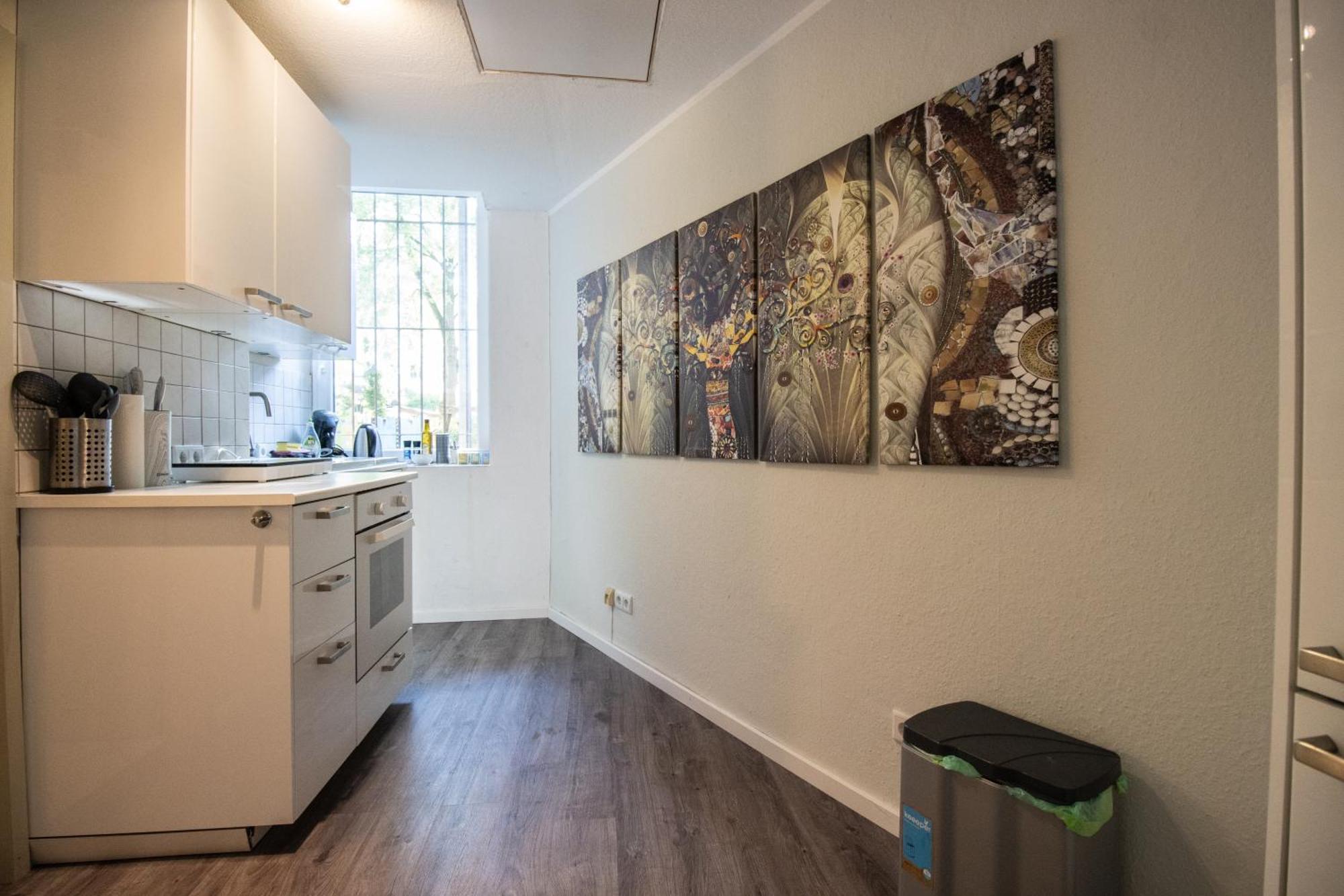 Schoene Wohnung Fuer 4 Gaeste An Der Eilenriede Mit Kostenlosen Parkplaetzen Hannover Exterior photo