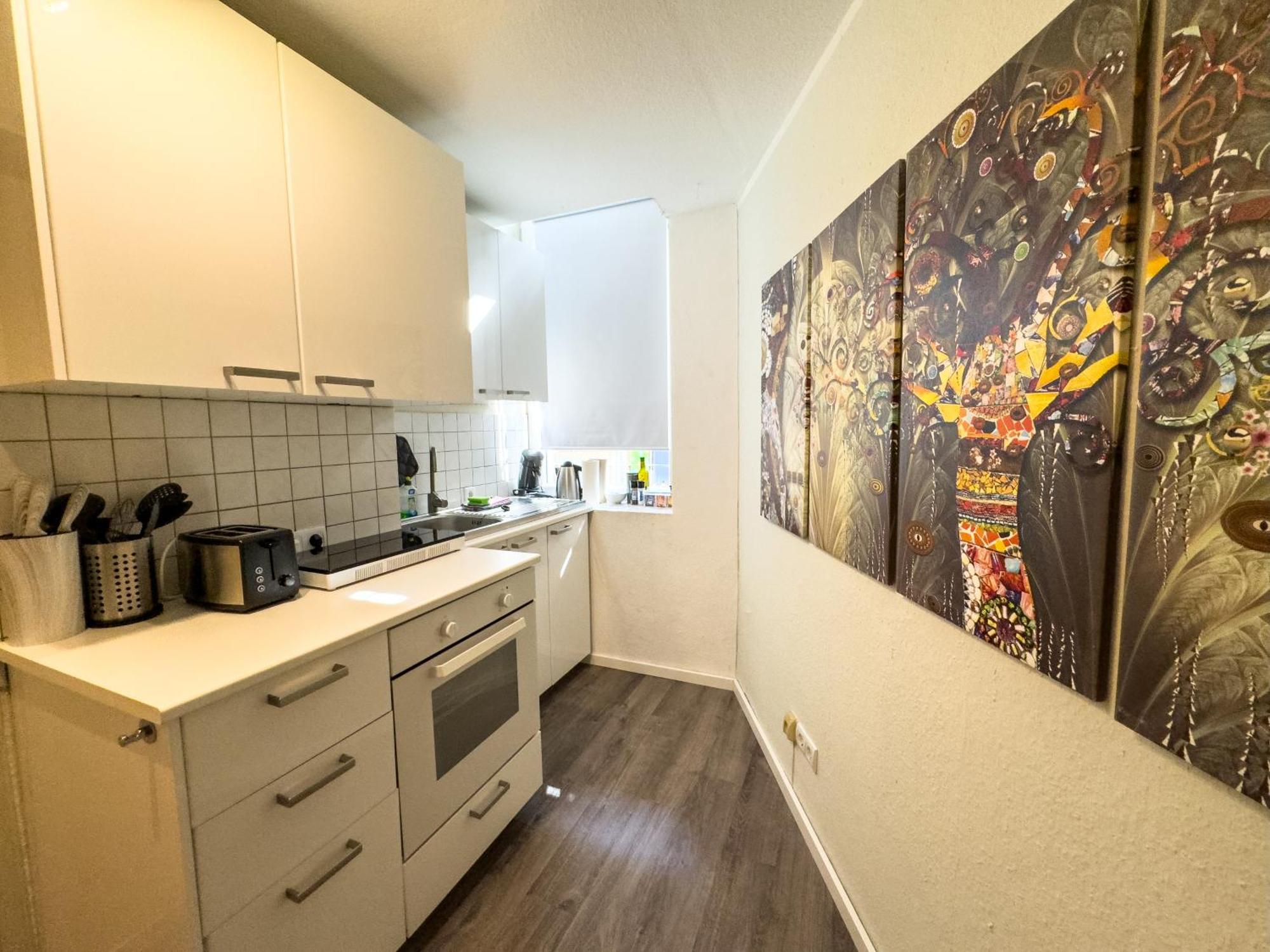 Schoene Wohnung Fuer 4 Gaeste An Der Eilenriede Mit Kostenlosen Parkplaetzen Hannover Exterior photo